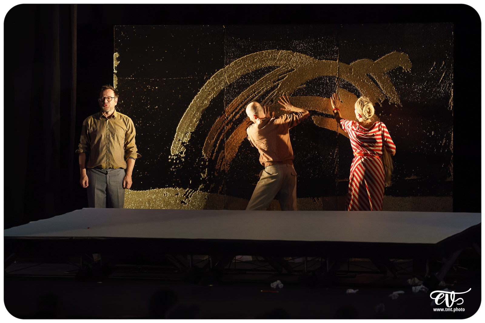 HISTOIRE D'AMOUR (DERNIERS CHAPÎTRES) - CIE LE TALON ROUGE